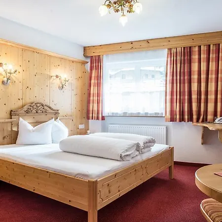 Garni Elfrieda 3* Ischgl