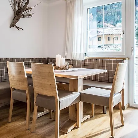 Garni Elfrieda Konukevi