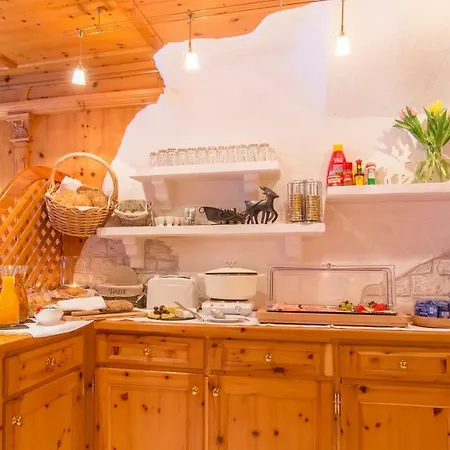 Guest house Garni Elfrieda 3*