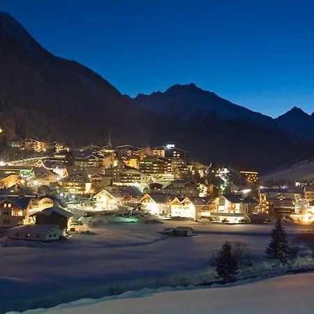 Garni Elfrieda Guest house 3*